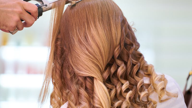 How to Choose the Right Wig Style for Your Face Shape